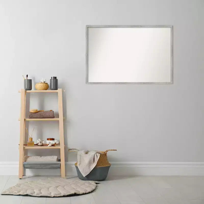 Miroir mural de salle de bain étroit en bois blanc
