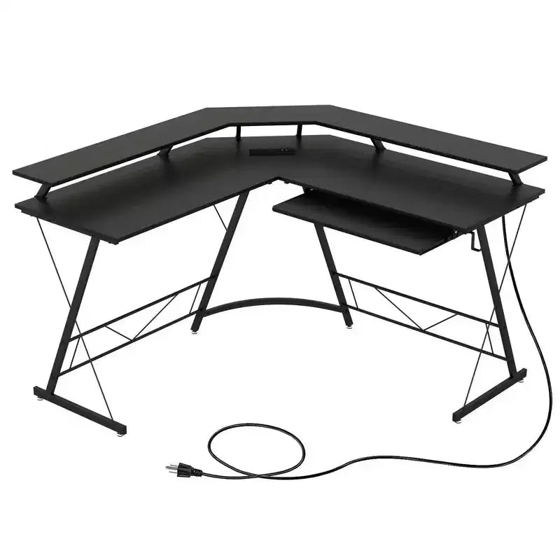 Bureau d'ordinateur en L