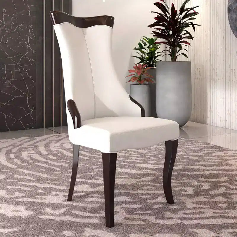 Chaise de salle à manger à dossier haut